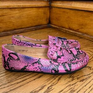 Umi Cloud Tech Girls Pink Maci Loafer Snake Print Slip On Girls NWT Size 3